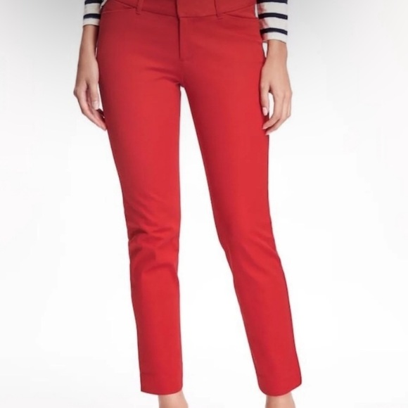 Old Navy Pants - Old Navy “Robbie Red” pixie ankle pants
